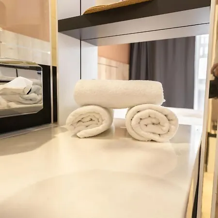 Hotel 24seven 2*