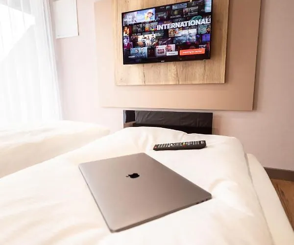 Hotel 24seven