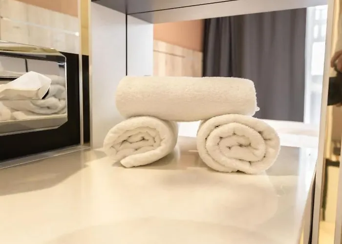 Hotel 24seven 2*