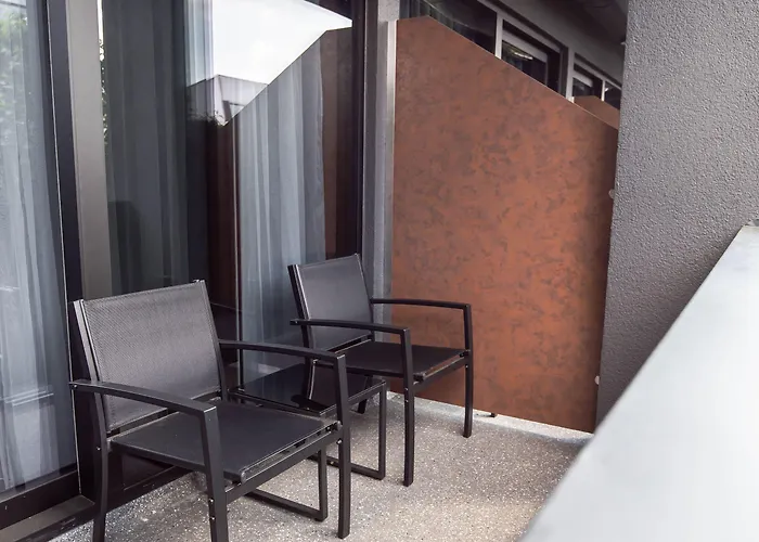 Hotel 24seven 2*